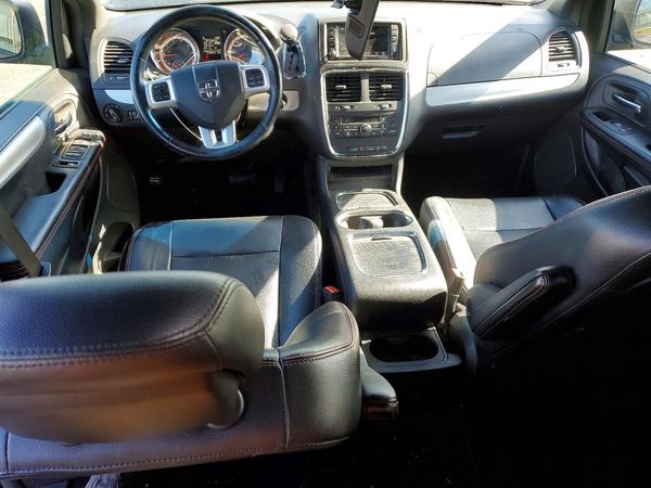2017 DODGE GRAND CARAVAN GT