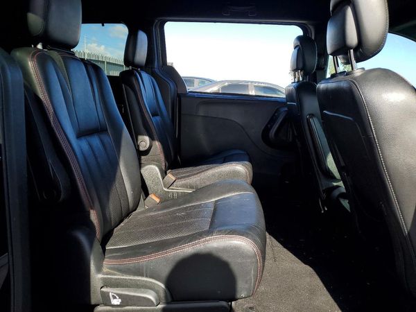 2017 DODGE GRAND CARAVAN GT