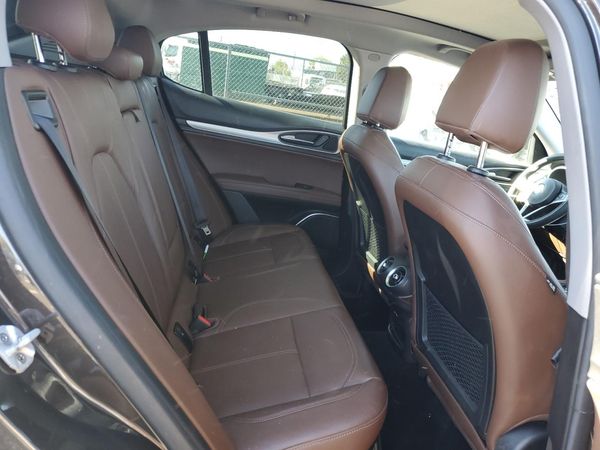 2018 ALFA ROMEO STELVIO AWD
