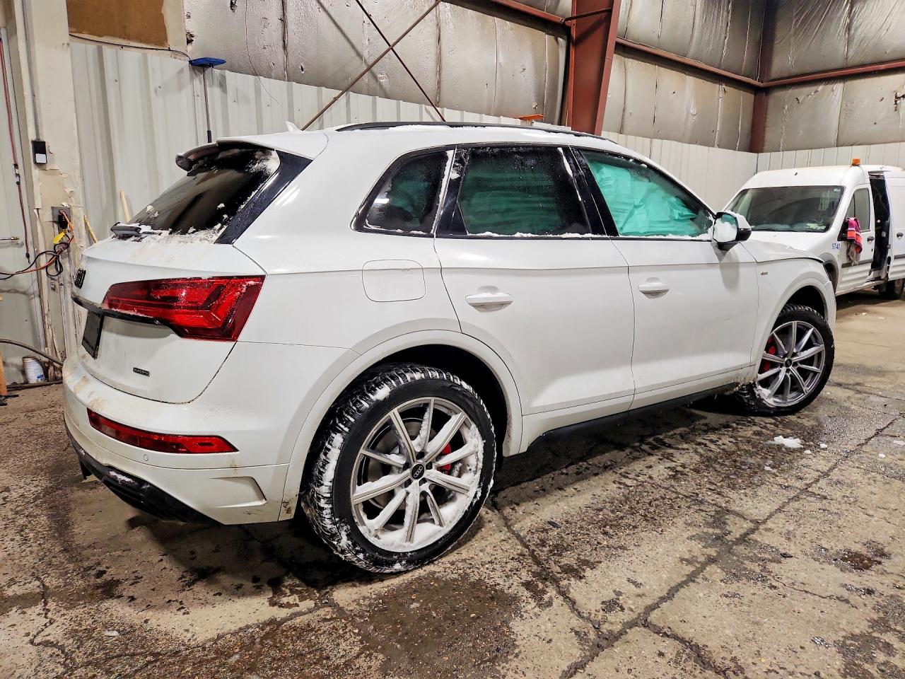 2024 AUDI Q5 E
