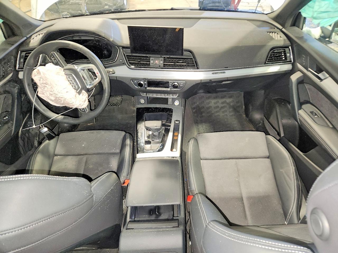 2024 AUDI Q5 E