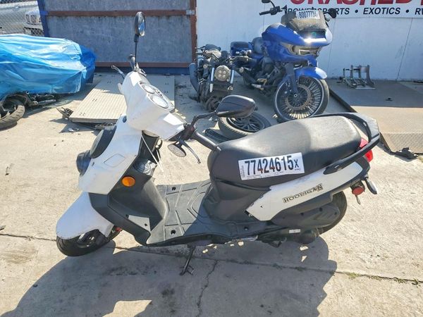 2022 GENUINE SCOOTER CO. SCOOTER — LSDT