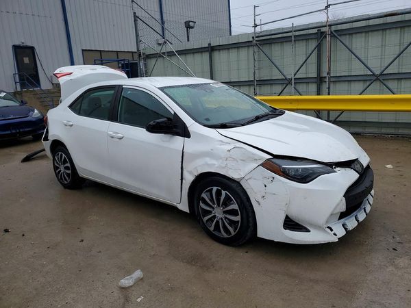 2019 TOYOTA COROLLA