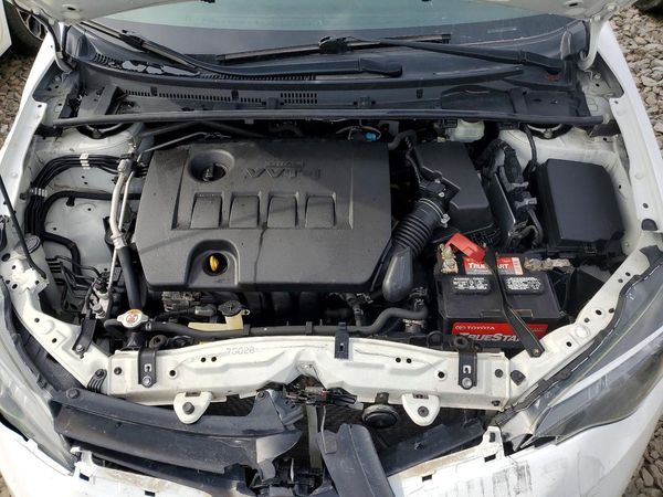 2019 TOYOTA COROLLA