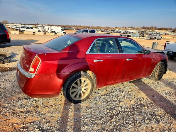 2012 CHRYSLER 300