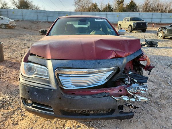 2012 CHRYSLER 300