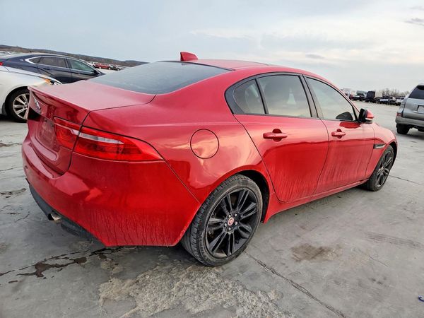 2018 JAGUAR XE Prestige — PSRA