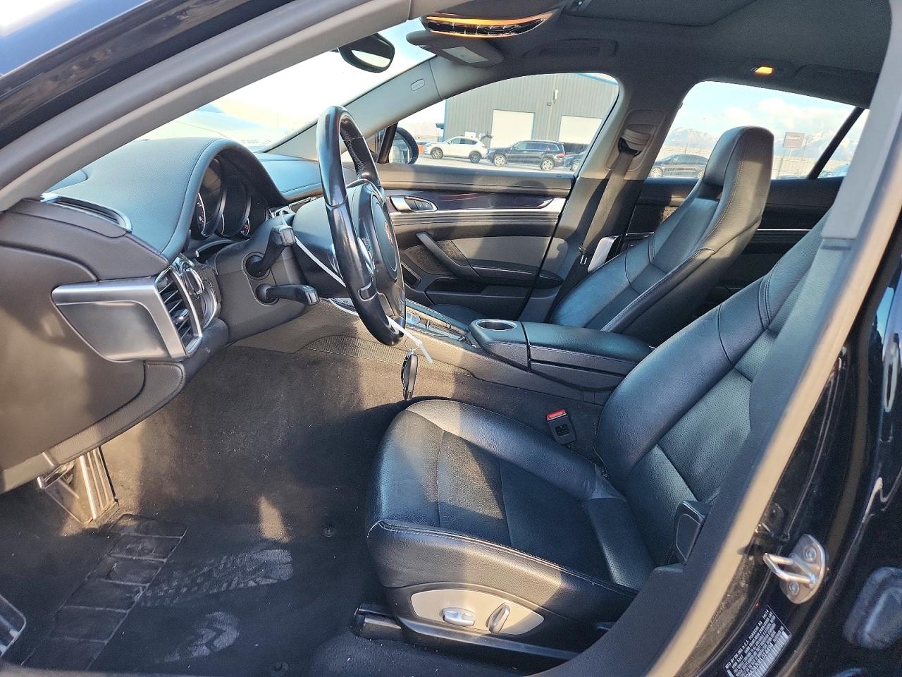 2014 PORSCHE PANAMERA