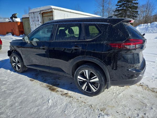 2024 NISSAN ROGUE SL