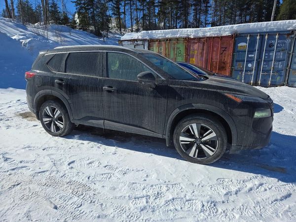 2024 NISSAN ROGUE SL