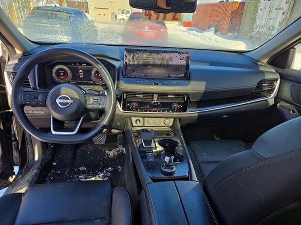 2024 NISSAN ROGUE SL