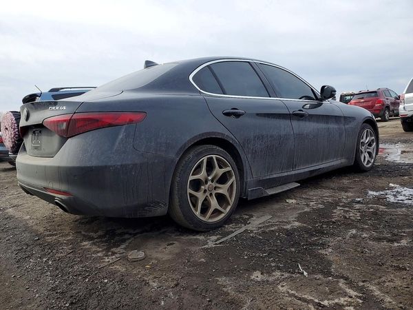 2017 ALFA ROMEO GIULIA