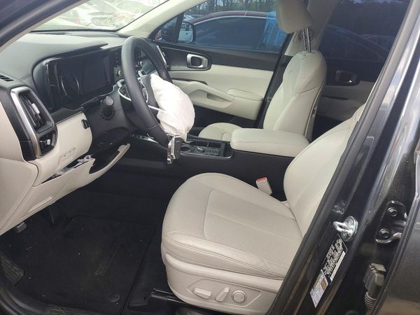 2022 KIA SORENTO