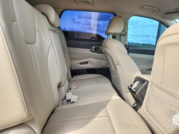 2022 KIA SORENTO
