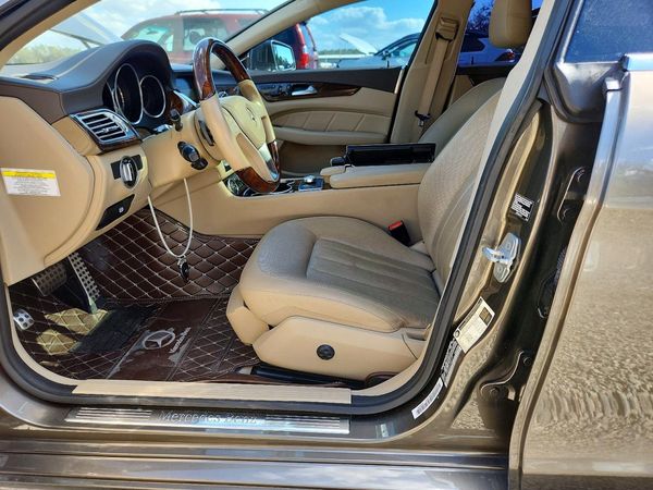 2012 MERCEDES-BENZ CLS
