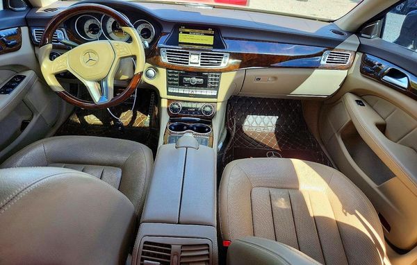2012 MERCEDES-BENZ CLS