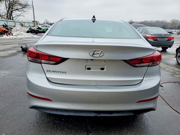 2018 HYUNDAI ELANTRA
