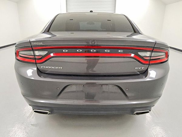 2018 DODGE CHARGER SXT