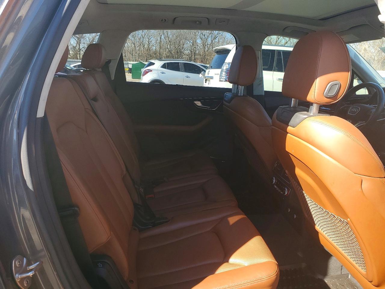 2018 AUDI Q7
