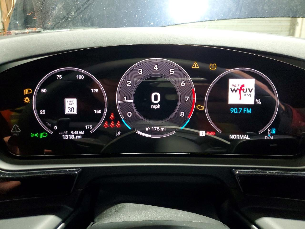 2025 PORSCHE CAYENNE