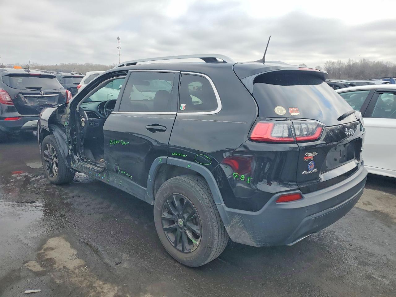 2019 JEEP CHEROKEE LATITUDE PLUS 4X4