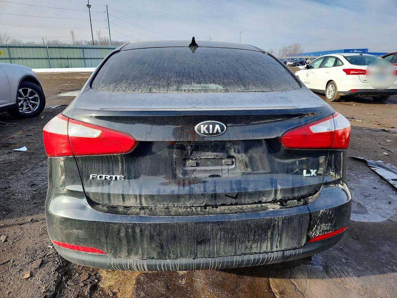2016 KIA FORTE GL (Middle-Low Grade)