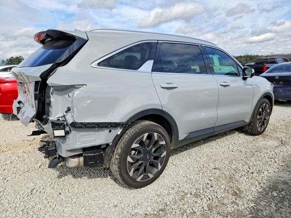 2025 KIA SORENTO
