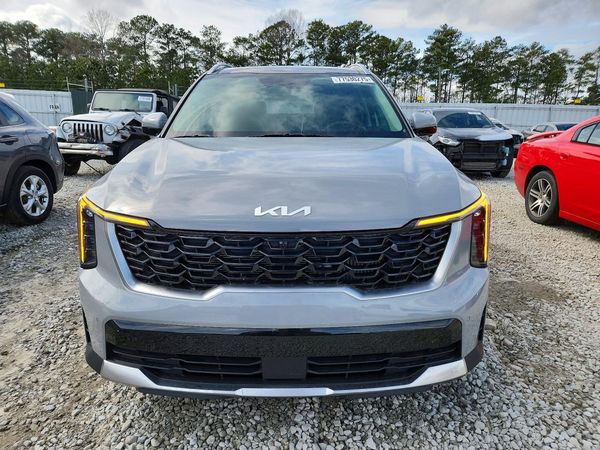 2025 KIA SORENTO