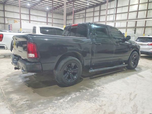 2016 RAM 1500 Sport