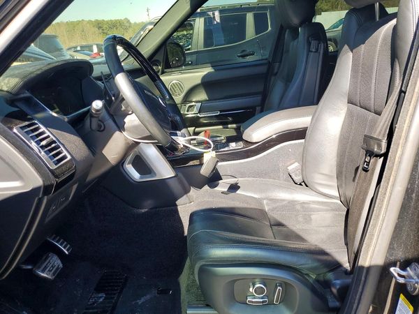 2016 LAND ROVER RANGEROVER Supercharged — DENT