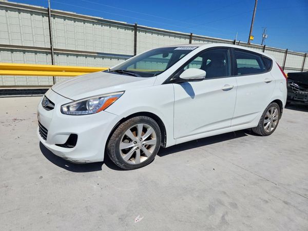 2014 HYUNDAI ACCENT