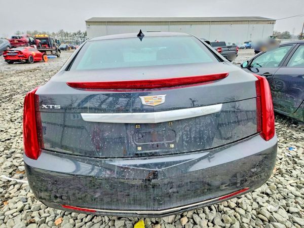 2016 CADILLAC XTS Livery (W20)