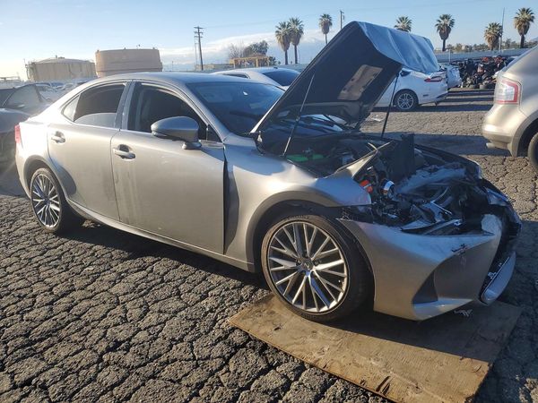 2018 LEXUS IS 300
