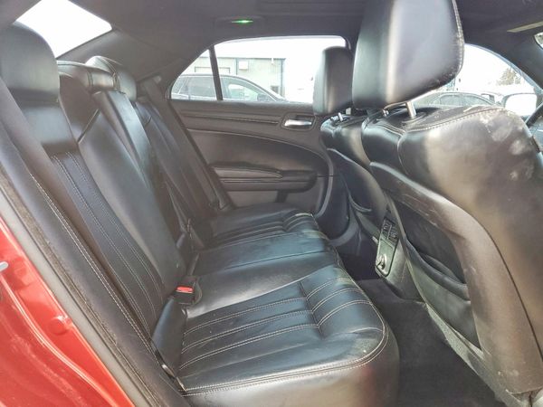 2014 CHRYSLER 300