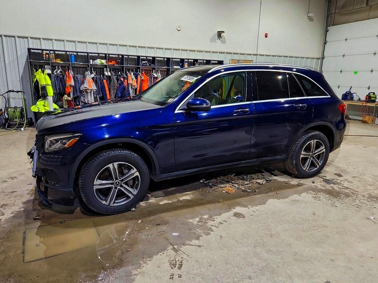 2019 MERCEDES-BENZ GLC