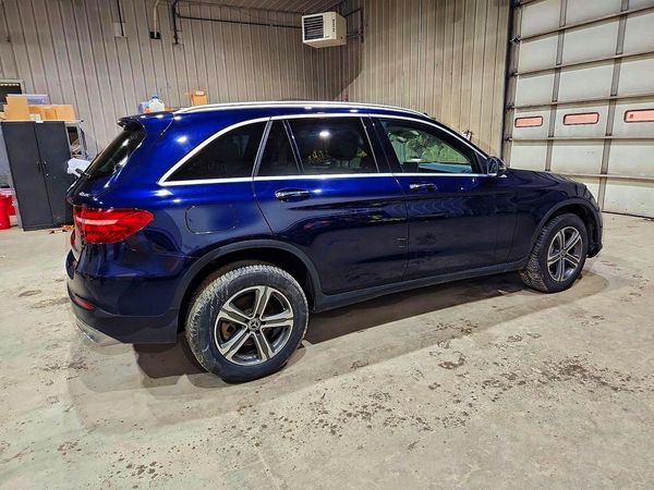 2019 MERCEDES-BENZ GLC
