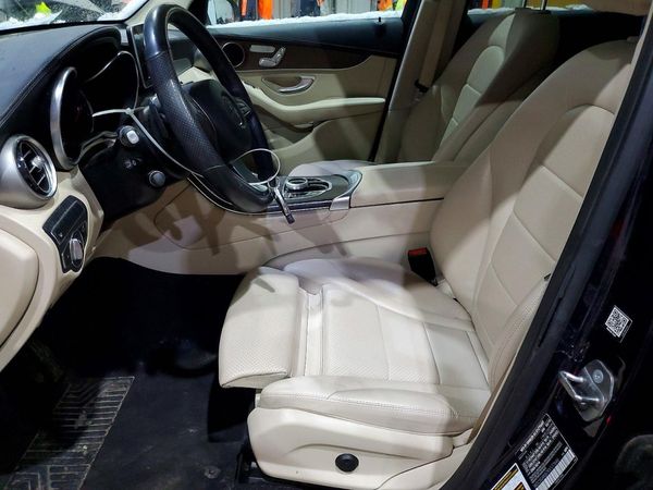 2019 MERCEDES-BENZ GLC