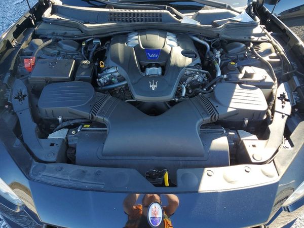 2016 MASERATI GHIBLI