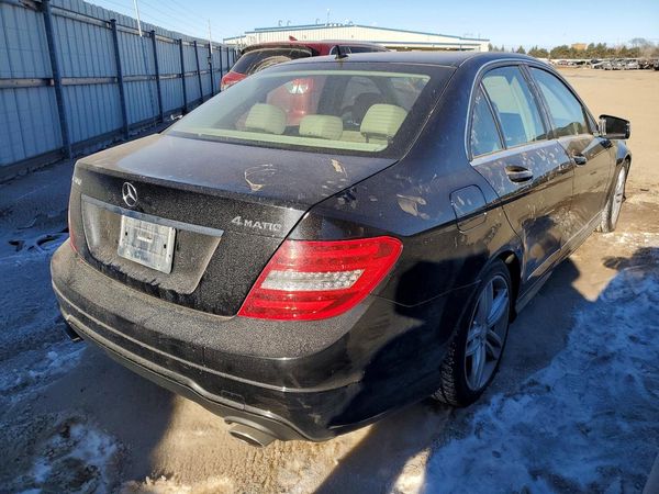 2013 MERCEDES-BENZ C