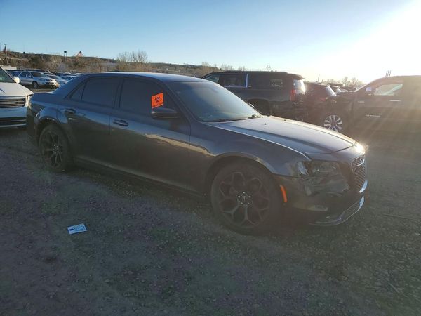 2019 CHRYSLER 300 300S — Passenger 3/4