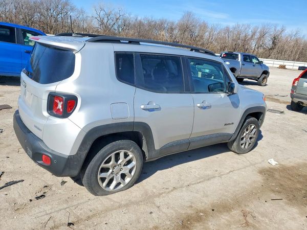 2017 JEEP RENEGADE LATITUDE 4X4