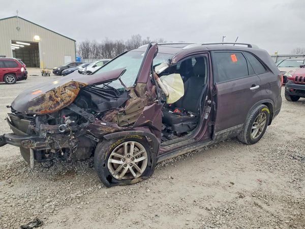 2014 KIA SORENTO Base/ LX