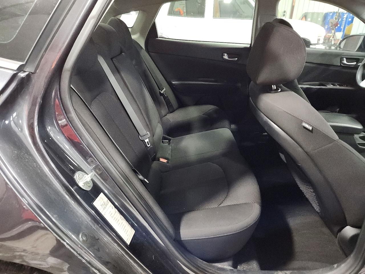 2019 KIA OPTIMA LX, S