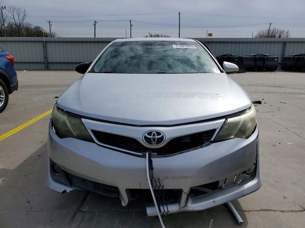 2013 TOYOTA CAMRY
