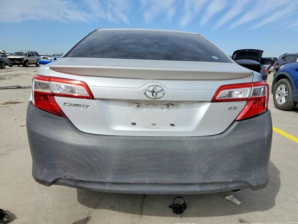 2013 TOYOTA CAMRY