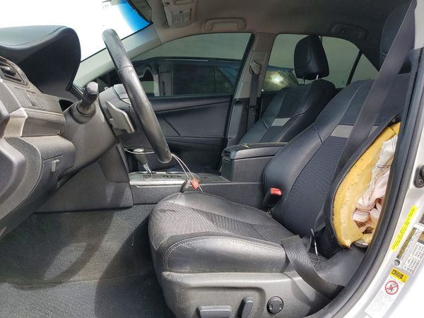 2013 TOYOTA CAMRY