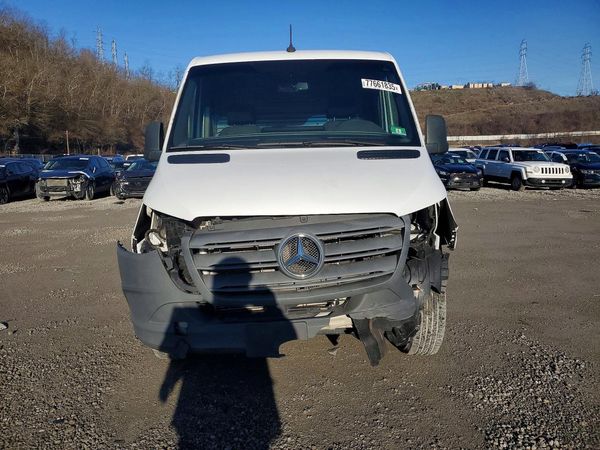 2021 MERCEDES-BENZ SPRINTER 907 (VS30)