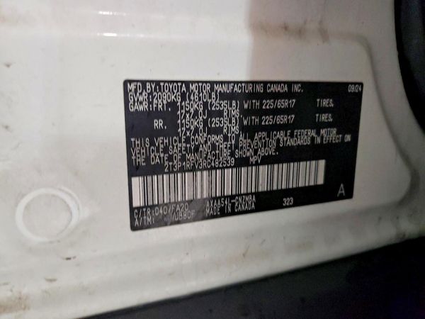 2024 TOYOTA RAV4 XLE