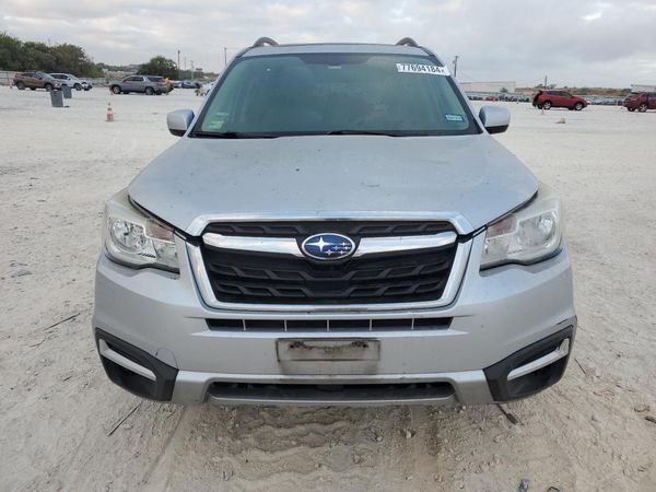 2018 SUBARU FORESTER
