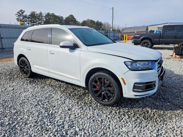 2017 AUDI Q7 quattro Premium Plus